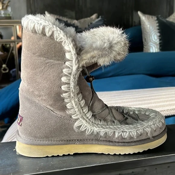 Grey Eskimo Dream Catcher lace up Mou Boots - Picture 6 of 15